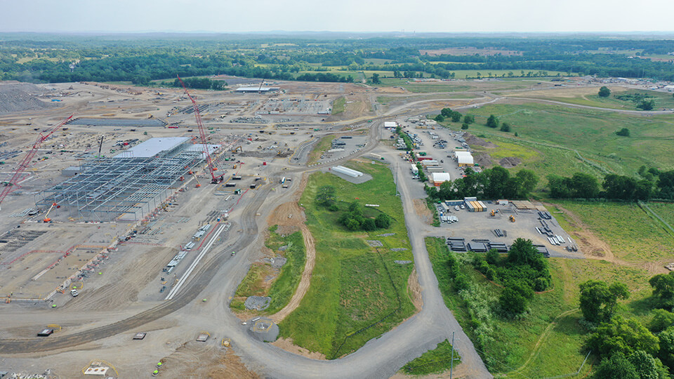 NA13Facebook1 Facebook Data Center Gallatin under construction